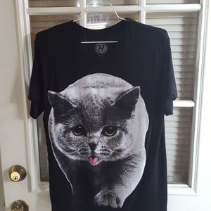 Black with kitty, tee shirt, small